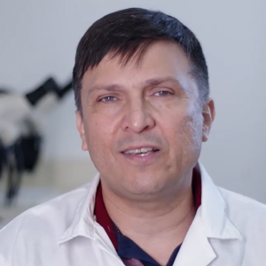 Dr Adeney De Freitas Bueno